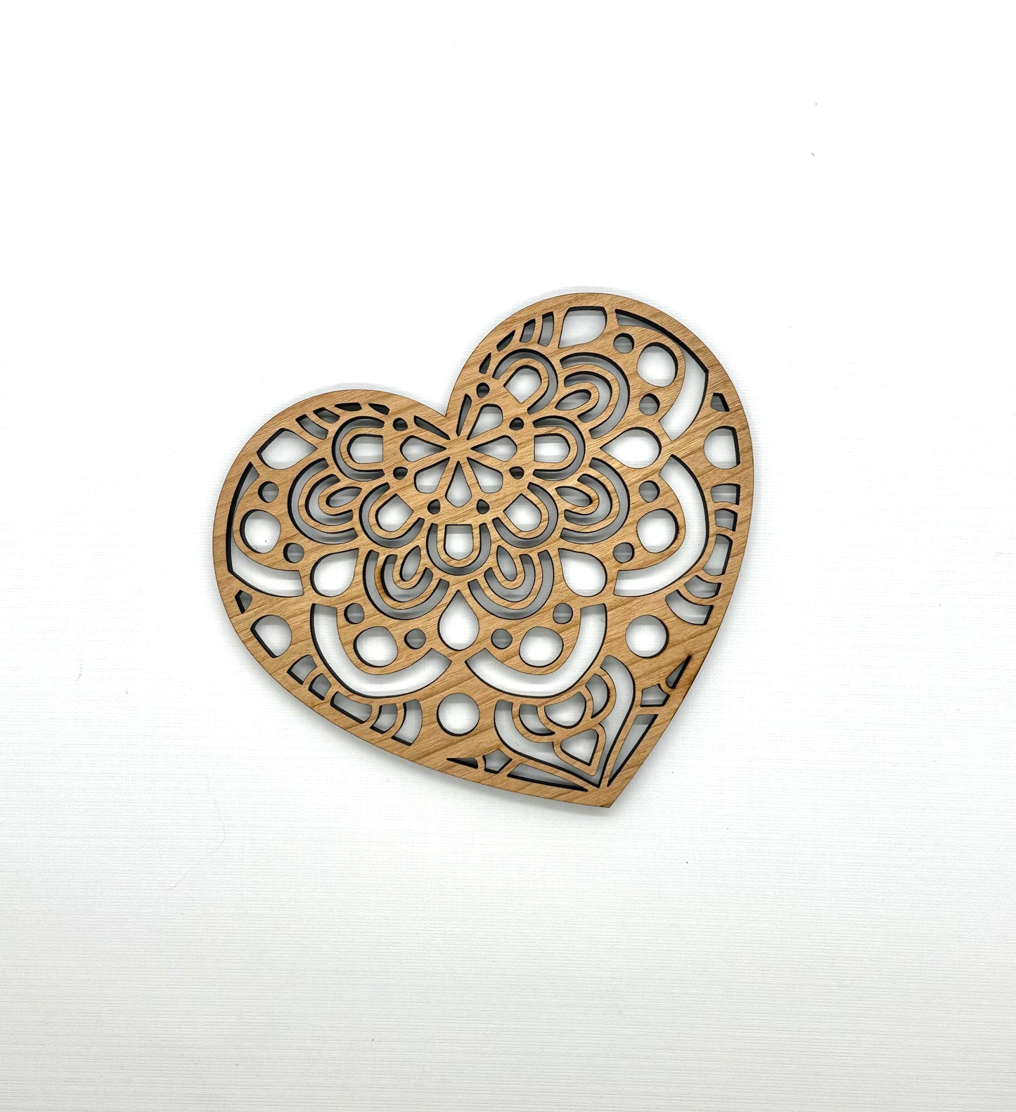 Artisan-Crafted Wooden Heart: A Perfect Gesture for Valentine's & Anniversaries