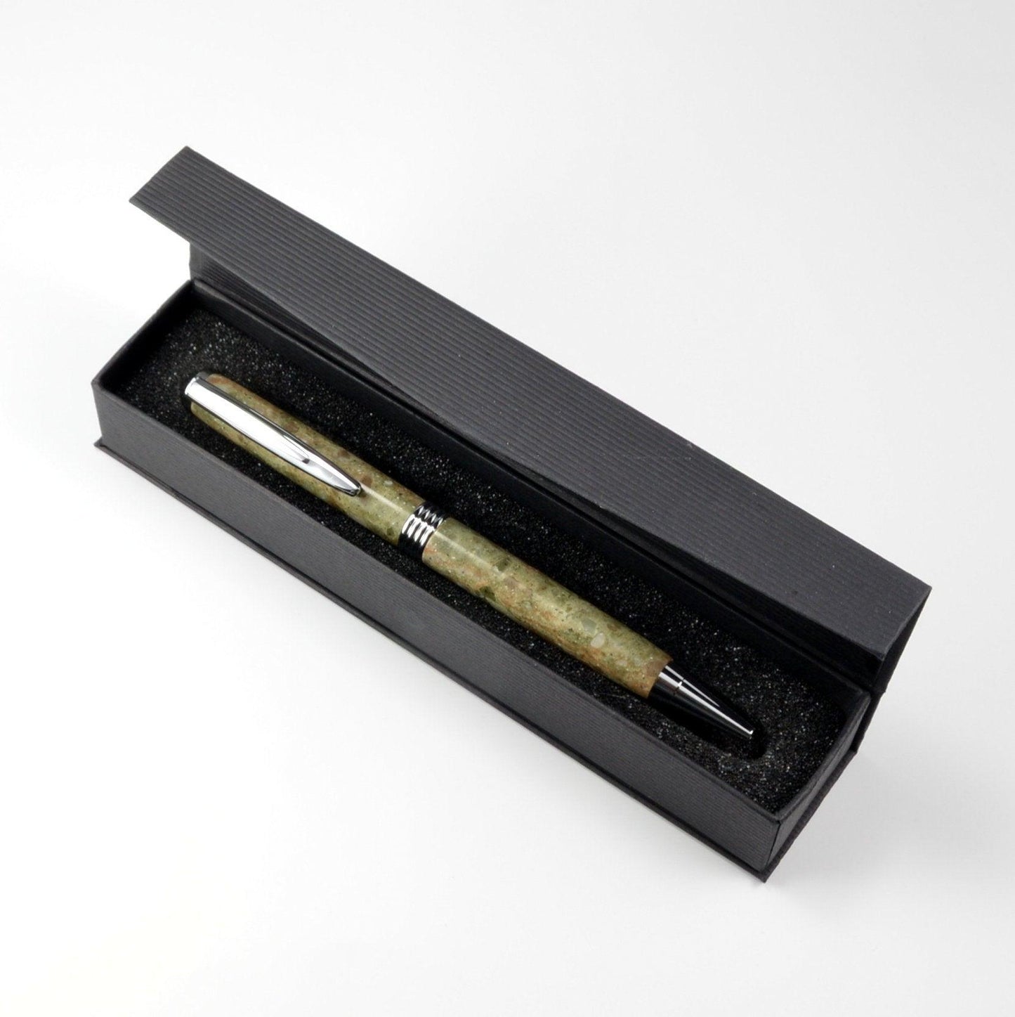 Single Pen Box with Magnetic Closure - Whidden's Woodshop